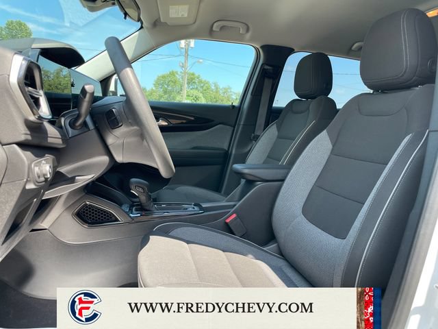 Used 2025 Chevrolet TrailBlazer LT AWD/4WD image 10