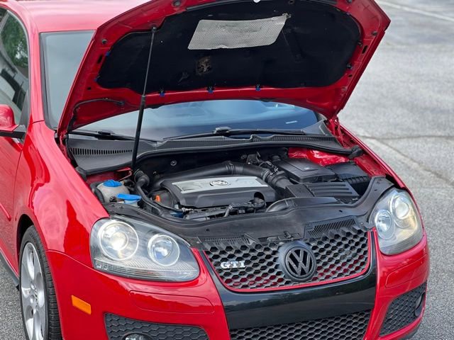 Used 2009 Volkswagen GTI 2-Door FWD image 33