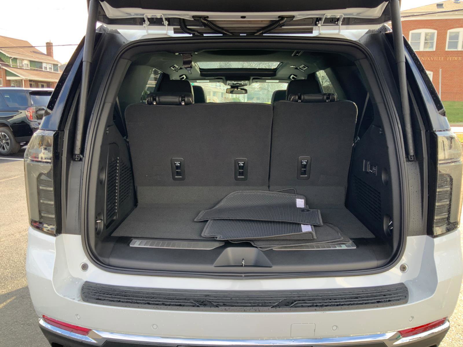 New 2026 Chevrolet Tahoe Premier AWD/4WD image 33