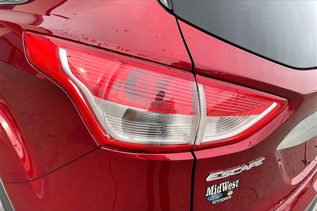 Used 2015 Ford Escape Titanium image 17