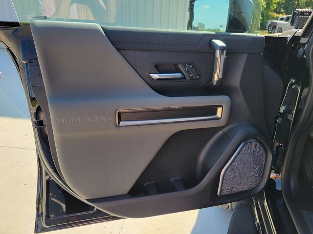 New 2025 GMC Hummer EV 3X w/ LPO, Illumination Package image 27