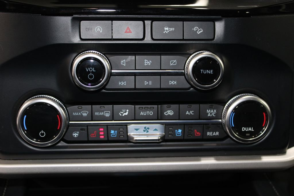 Used 2024 Ford Expedition Max XLT image 50