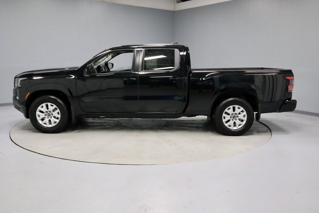 Certified 2024 Nissan Frontier SV w/ Technology Package image 9