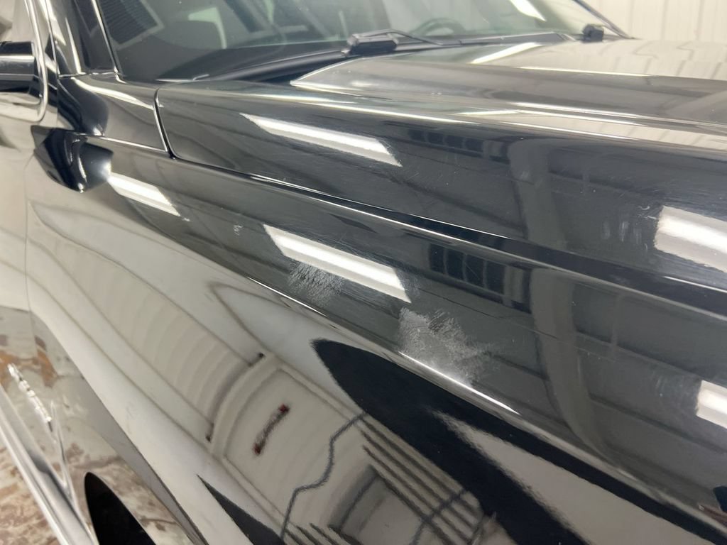 Used 2016 GMC Yukon SLT AWD/4WD image 32