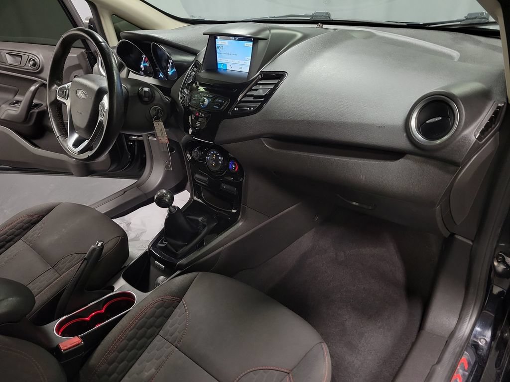 Used 2019 Ford Fiesta ST-Line FWD image 32