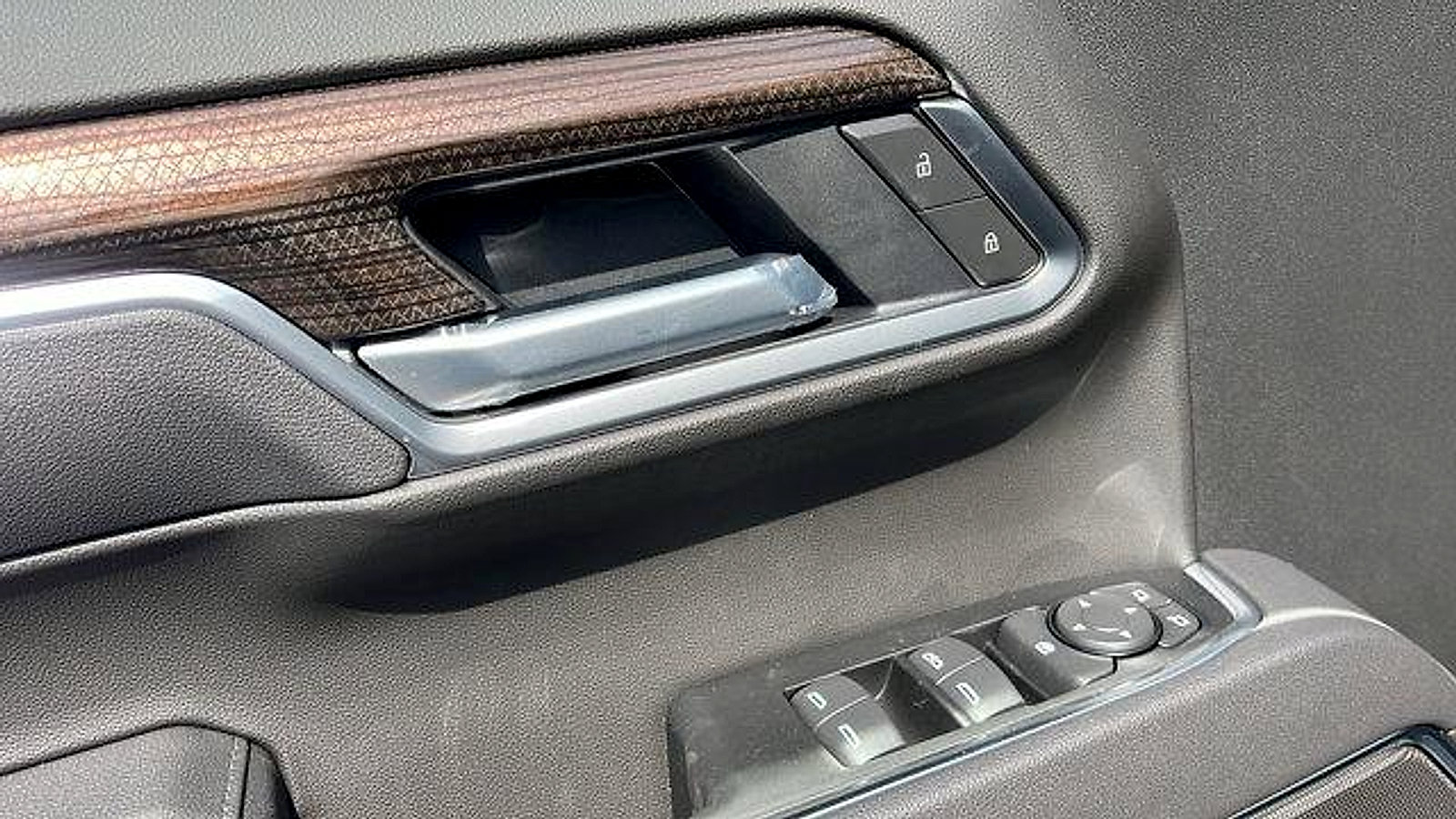 New 2026 Chevrolet Silverado 1500 LT w/ All Star Edition Plus image 16