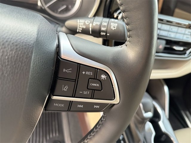 Certified 2022 Toyota Highlander Platinum image 18