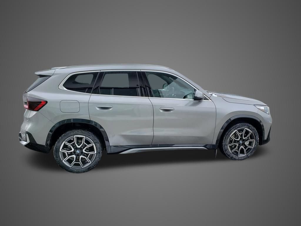 New 2026 BMW X1 xDrive28i w/ Technology Package AWD/4WD image 9