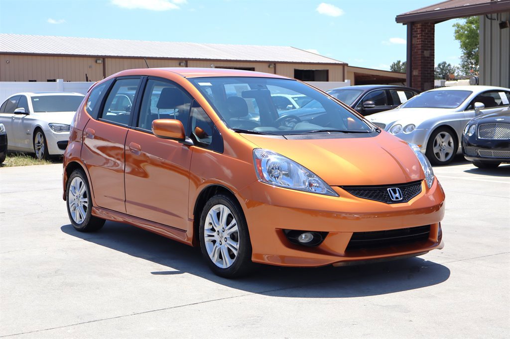 Used 2010 Honda Fit Sport image 9