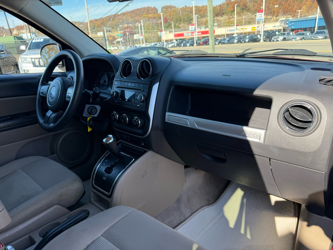 Used 2014 Jeep Compass Sport w/ Power Value Group image 23