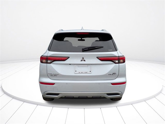New 2025 Mitsubishi Outlander SEL image 5