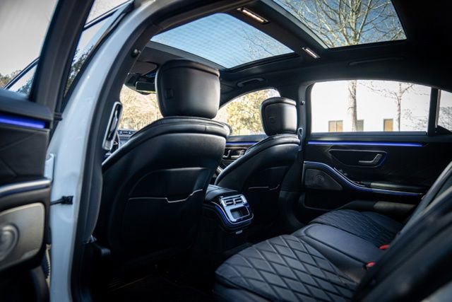 Used 2021 Mercedes-Benz S 580 4MATIC Sedan image 34