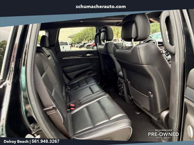 Certified 2020 Jeep Grand Cherokee Overland AWD/4WD image 17