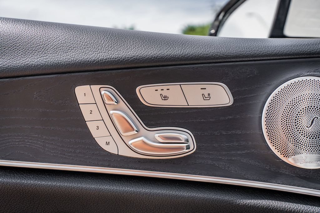 Used 2017 Mercedes-Benz E 300 4MATIC image 18