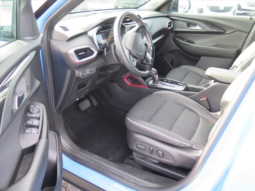 Used 2023 Chevrolet TrailBlazer RS w/ Convenience Package image 10
