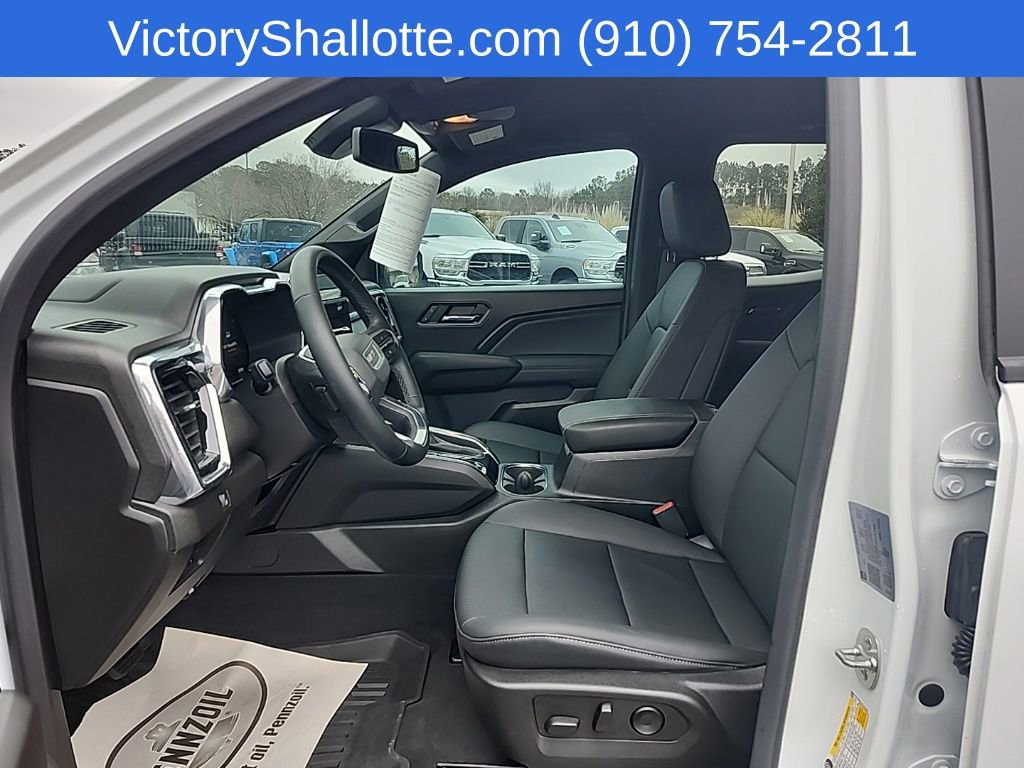 Used 2024 GMC Canyon Elevation w/ Elevation Premium Package image 16