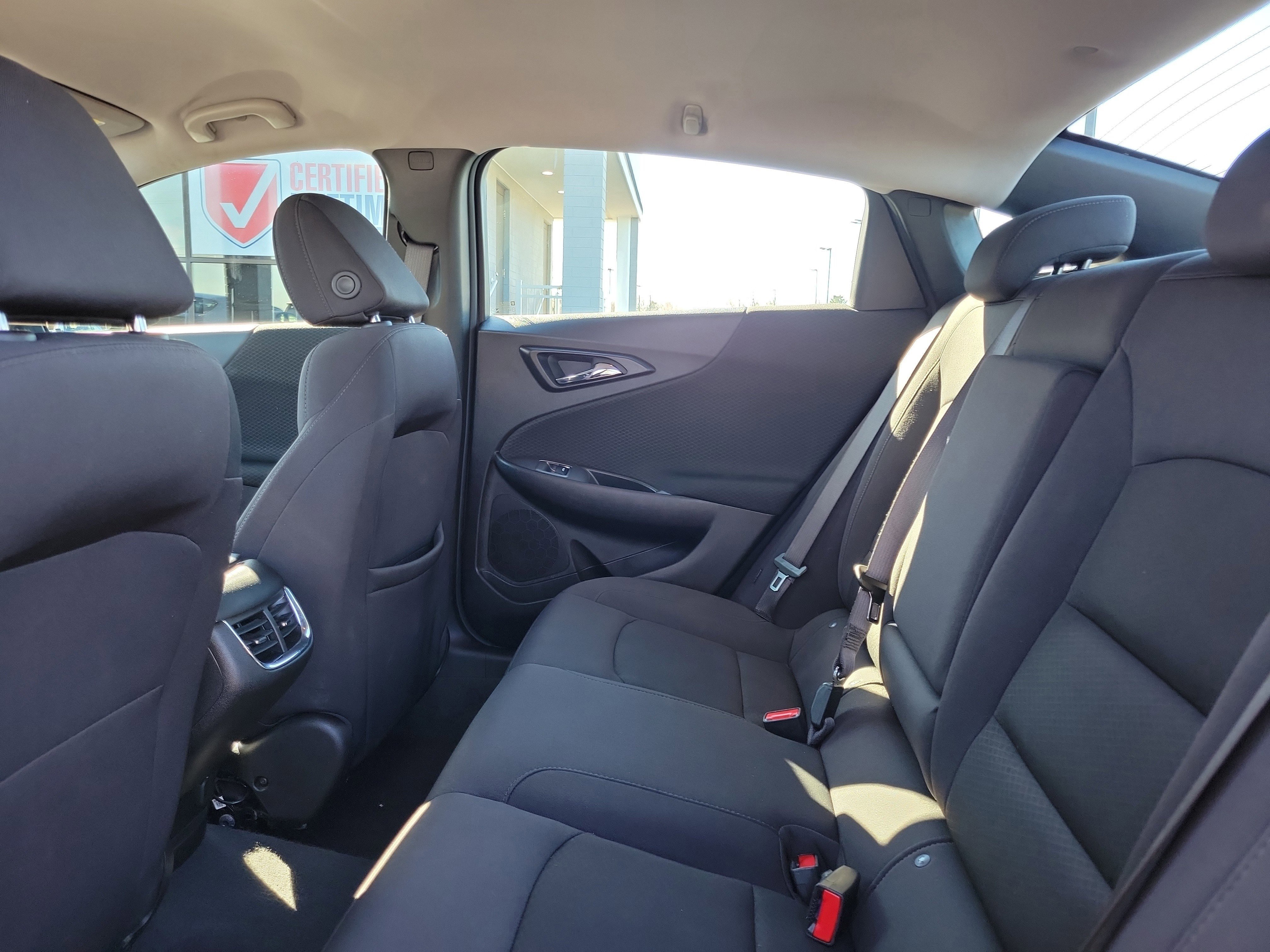 Used 2024 Chevrolet Malibu LT FWD image 11