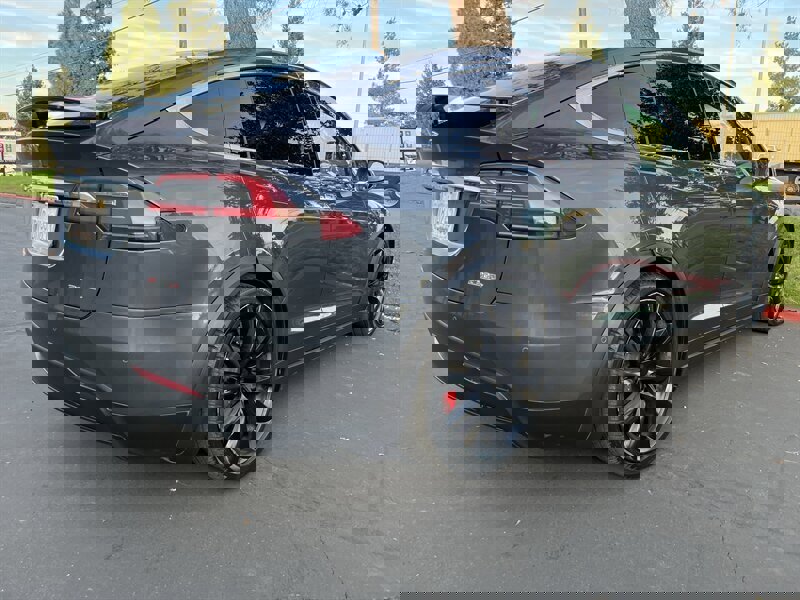 Used 2016 Tesla Model X Performance image 14