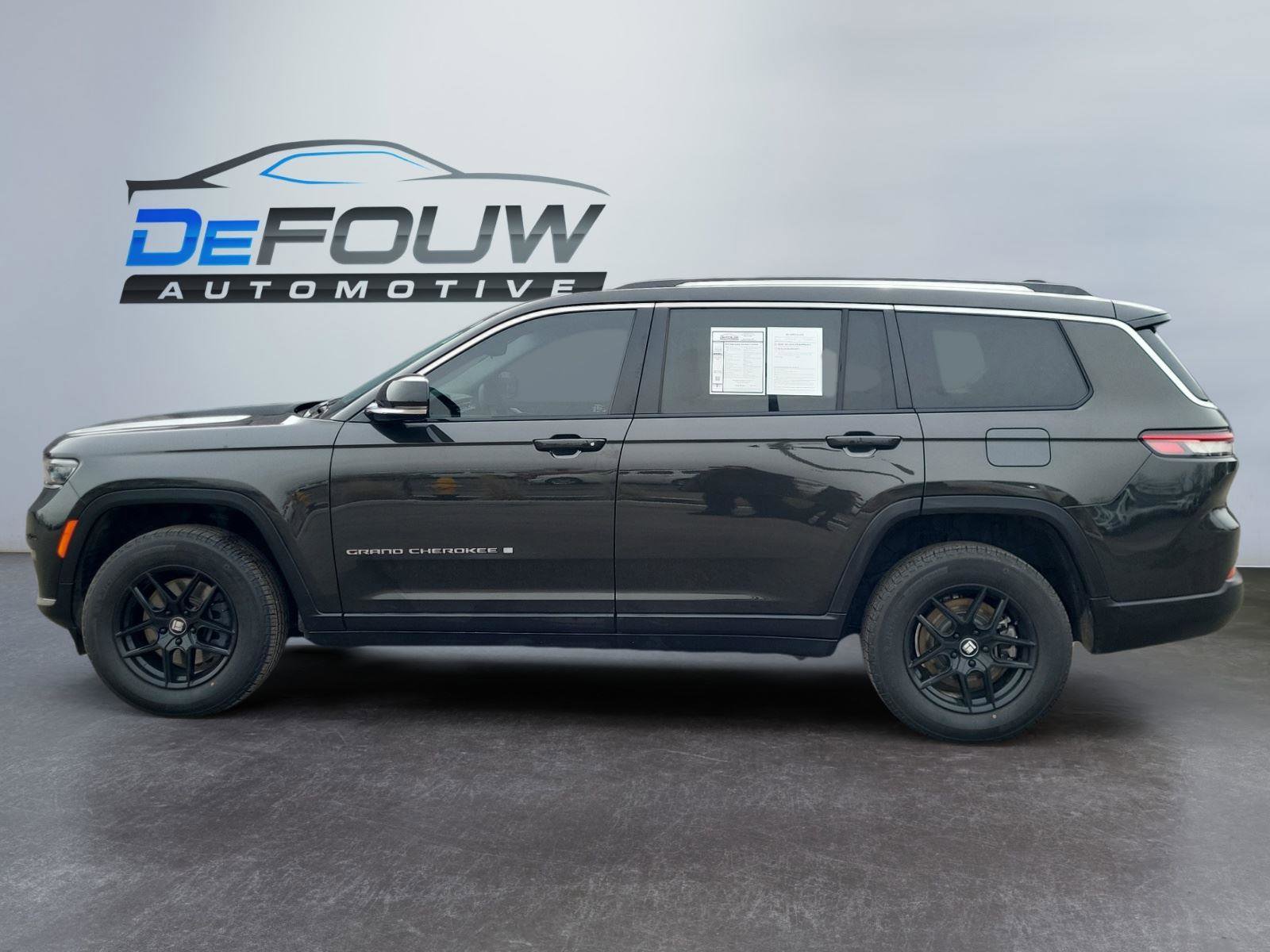 Used 2022 Jeep Grand Cherokee L Limited image 6
