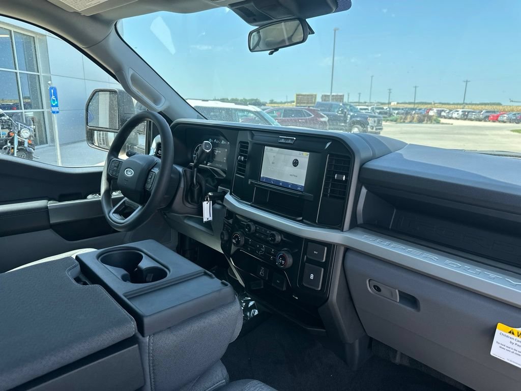 New 2026 Ford F350 XL w/ STX Appearance Package AWD/4WD image 32