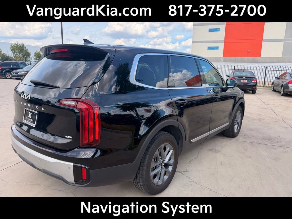 Certified 2024 Kia Telluride LX AWD/4WD image 4