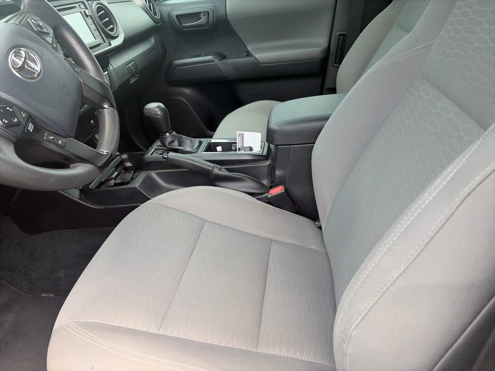 Used 2019 Toyota Tacoma SR w/ SR Convenience Package RWD image 6