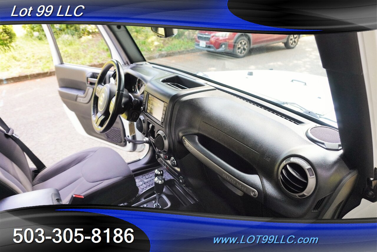 Used 2015 Jeep Wrangler Unlimited Sport w/ Quick Order Package 24S AWD/4WD image 21
