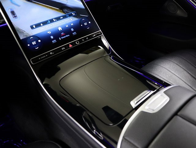 Certified 2022 Mercedes-Benz S 500 S 500 w/ AMG Line Package image 25