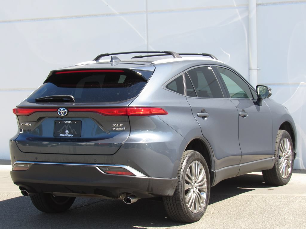 Certified 2022 Toyota Venza XLE AWD/4WD image 5