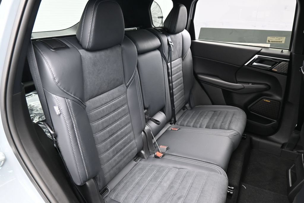 New 2026 Mitsubishi Outlander SE FWD image 49