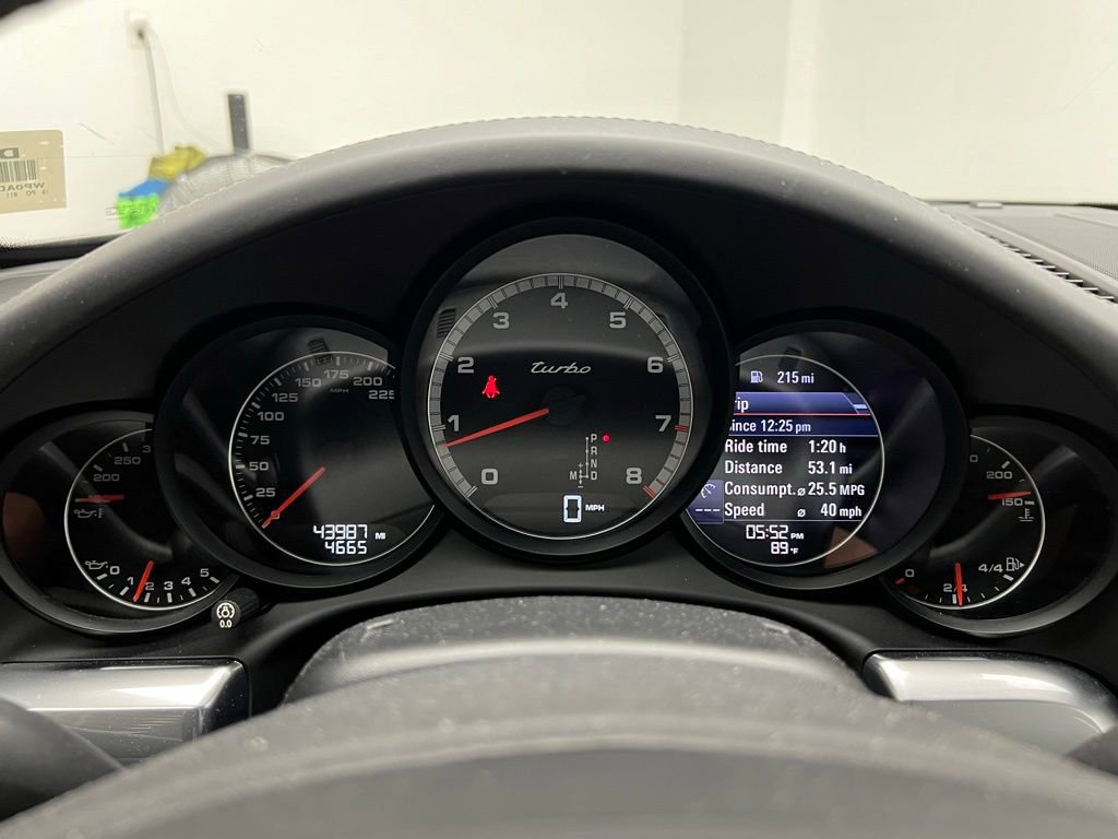 Used 2015 Porsche 911 Turbo AWD/4WD image 10