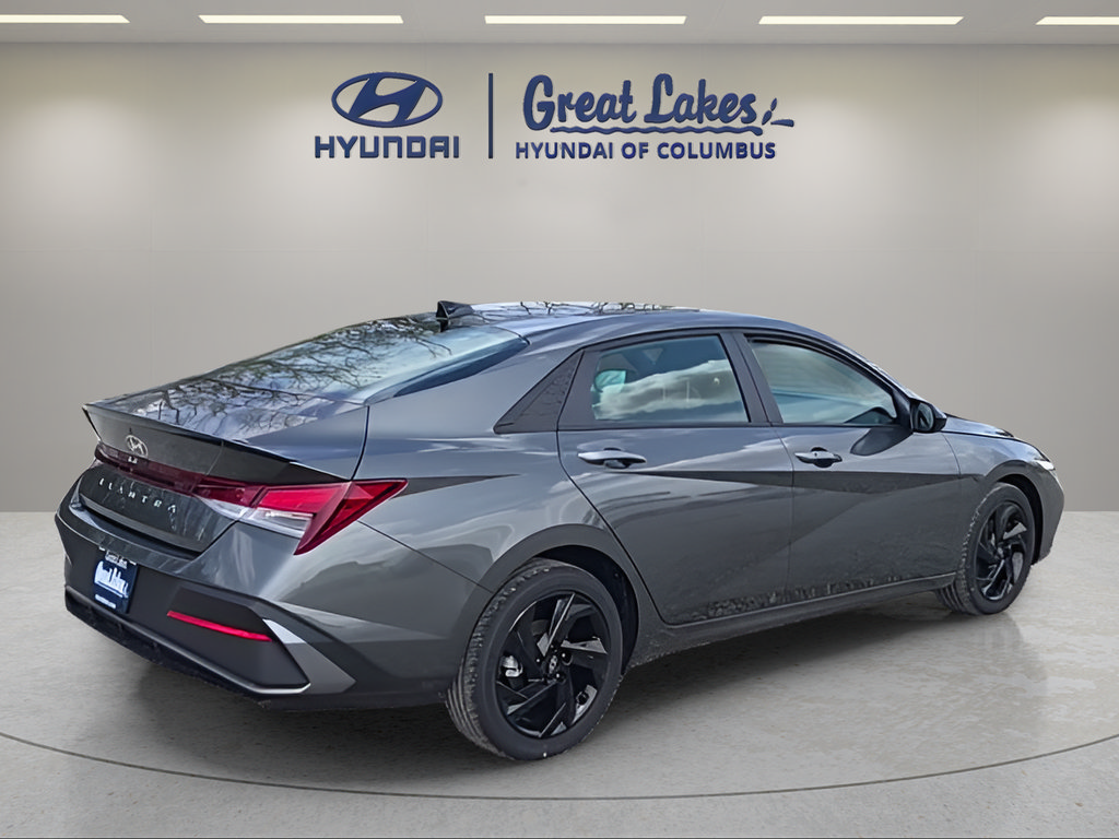 New 2026 Hyundai Elantra Sport FWD image 5