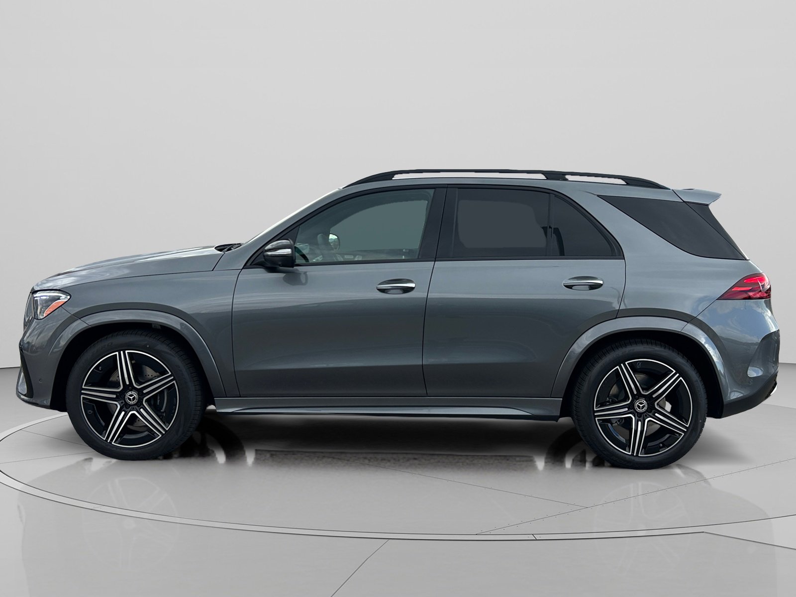 New 2026 Mercedes-Benz GLE 350 4MATIC image 2