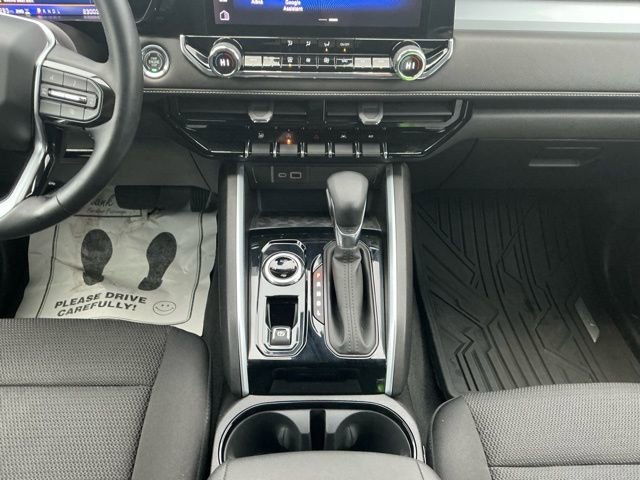 Used 2023 Chevrolet Colorado LT w/ LT Convenience Package image 28