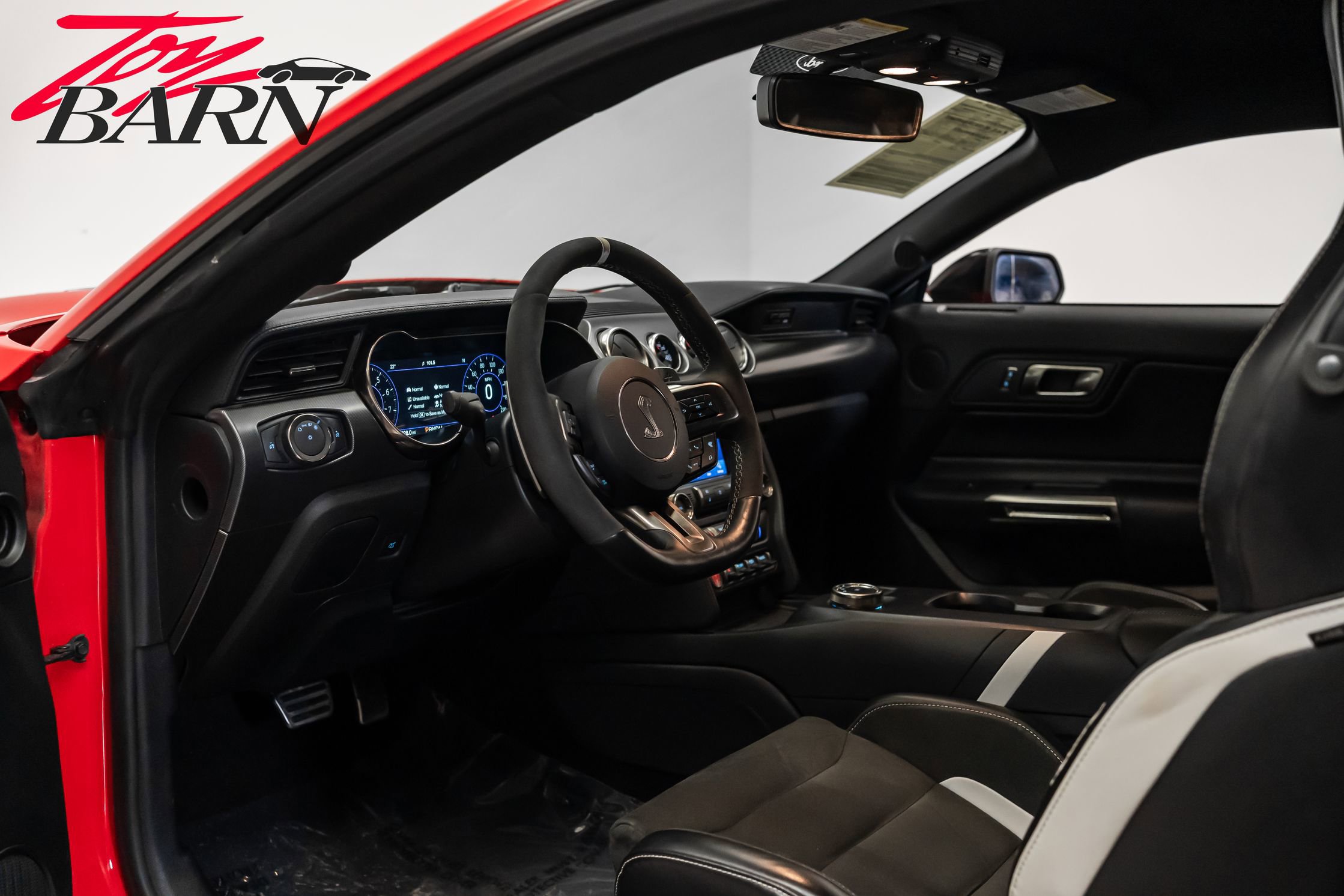 Used 2020 Ford Mustang Shelby GT500 w/ Technology Package image 41