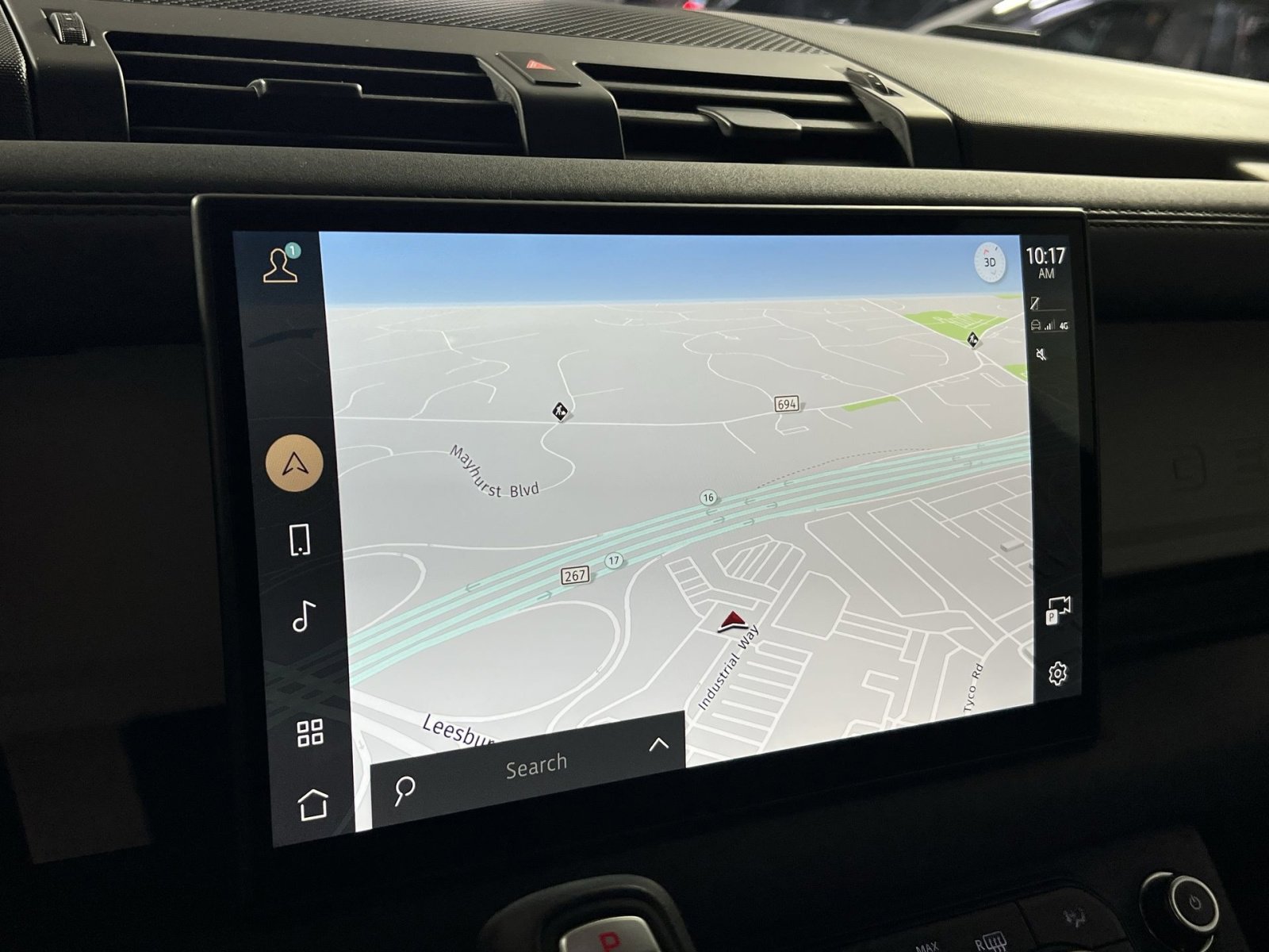 Used 2025 Land Rover Defender 110 S image 20