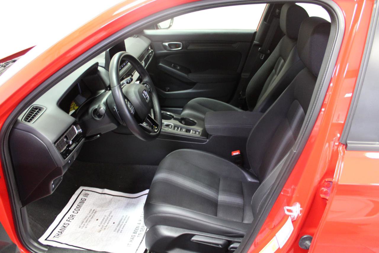 Used 2023 Honda Civic Sport image 17