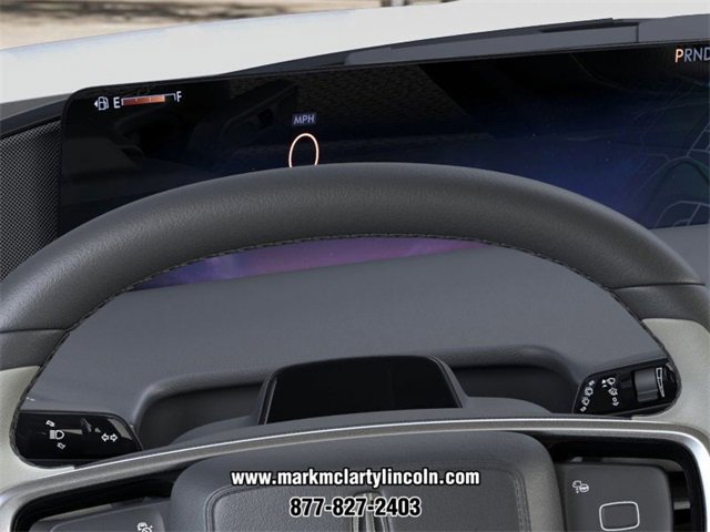 New 2026 Lincoln Navigator Premiere image 13