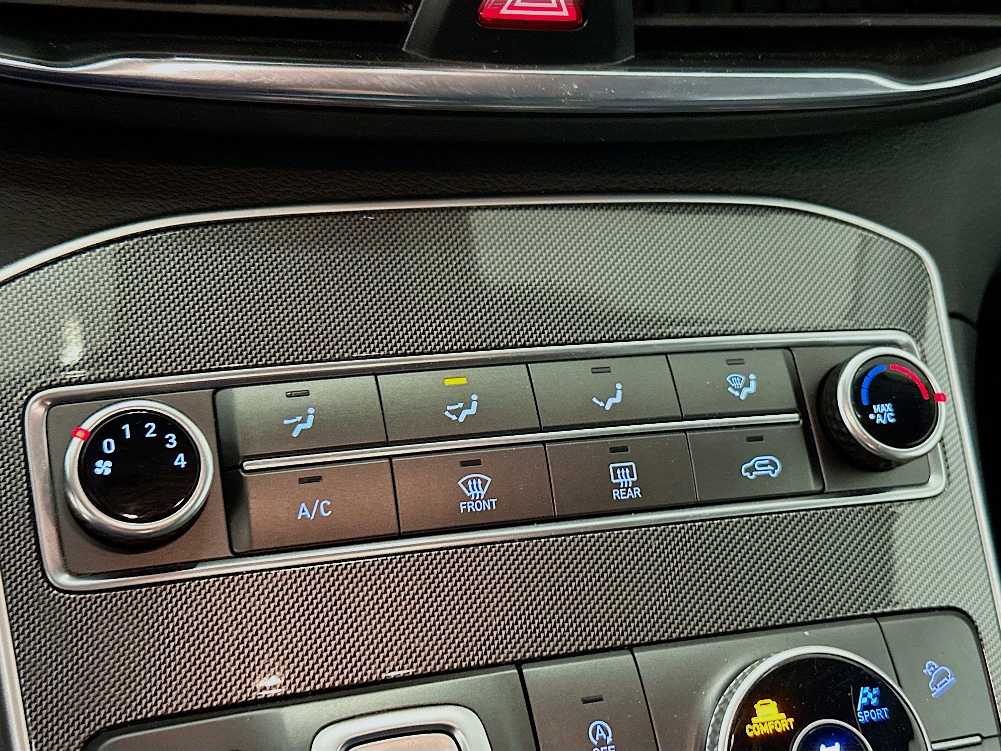 Used 2023 Hyundai Santa Fe SE image 23