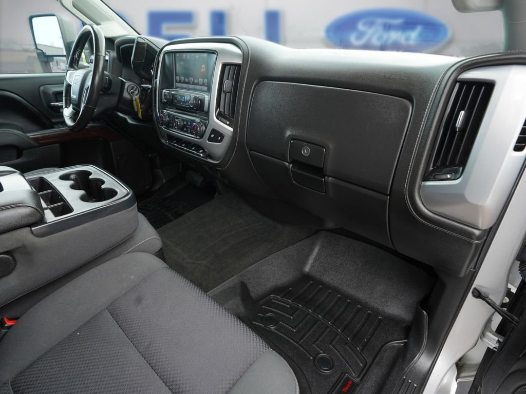 Used 2016 GMC Sierra 2500 SLE w/ SLE Preferred Package AWD/4WD image 29