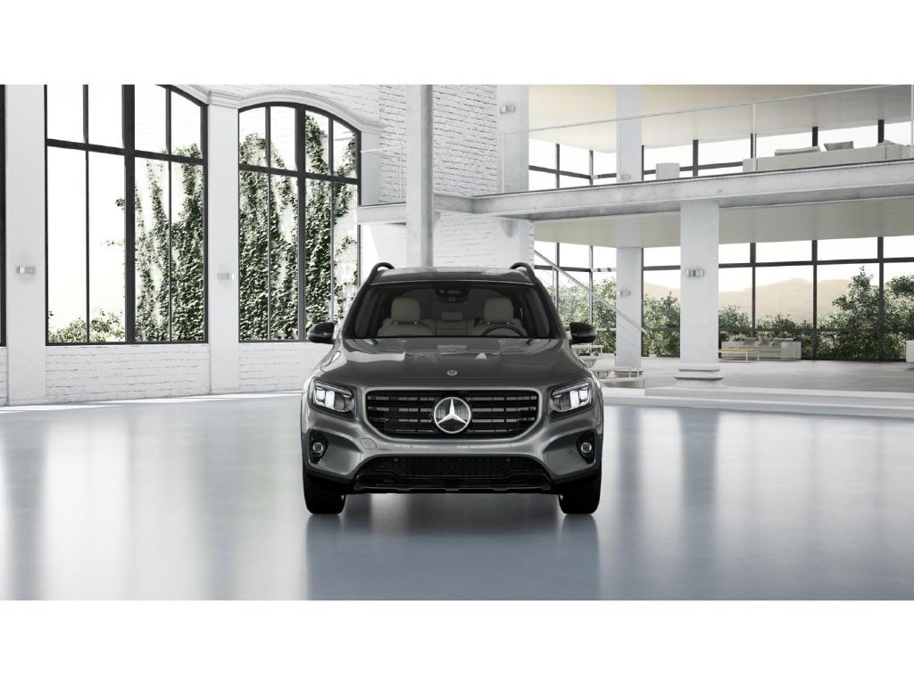 Used 2026 Mercedes-Benz GLB 250 4MATIC image 7
