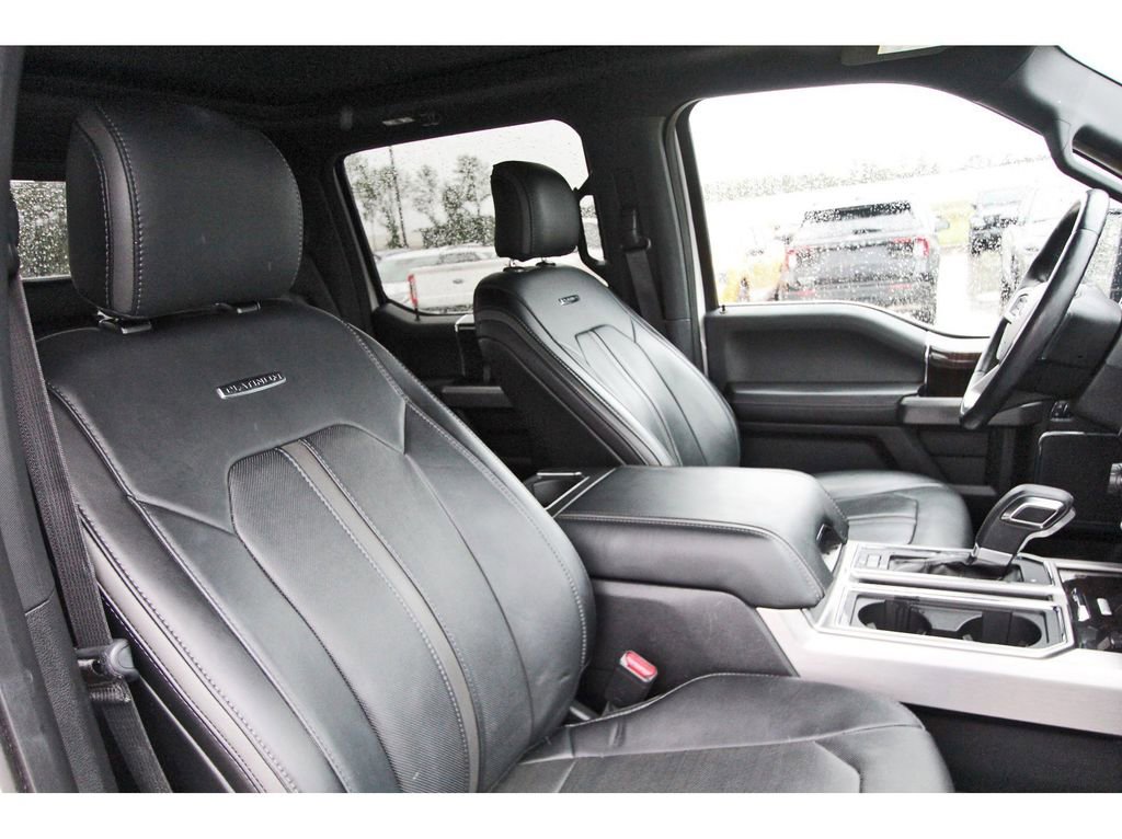 Used 2017 Ford F150 Platinum w/ Equipment Group 701A Luxury AWD/4WD image 27