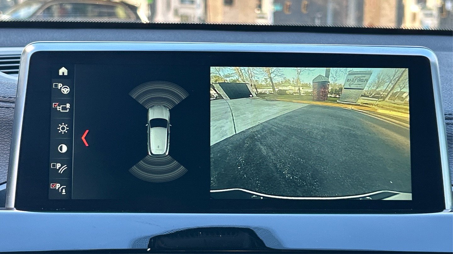 Used 2018 BMW X2 xDrive28i w/ M SportX Package image 11