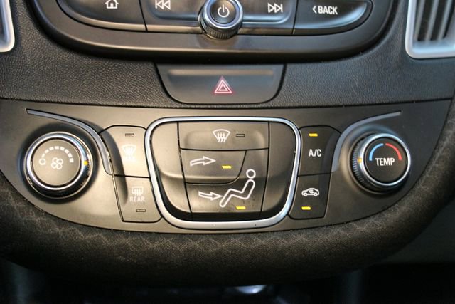 Used 2019 Chevrolet Malibu LS FWD image 24