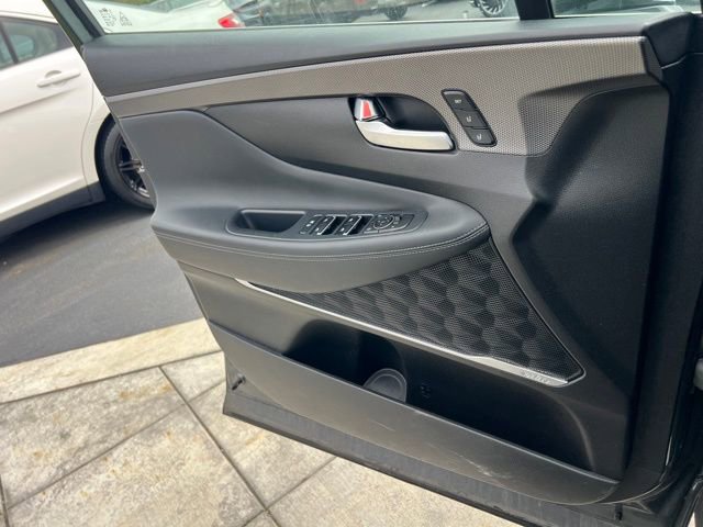 Used 2020 Hyundai Santa Fe Limited AWD/4WD image 17