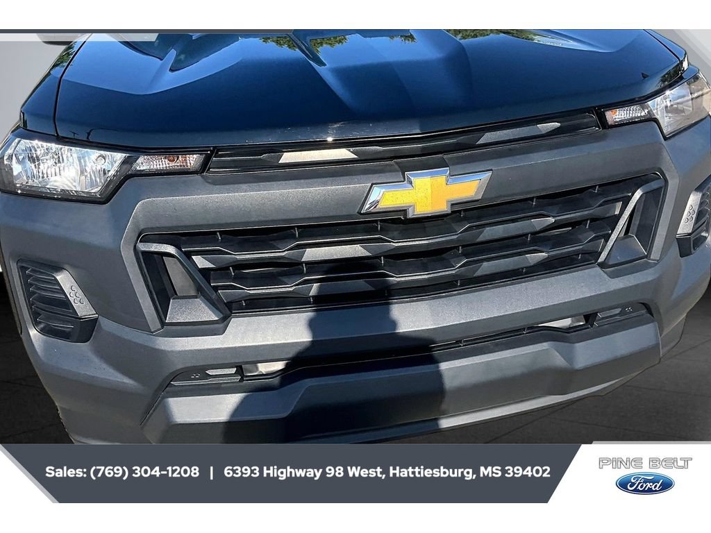 Used 2024 Chevrolet Colorado W/T RWD image 22