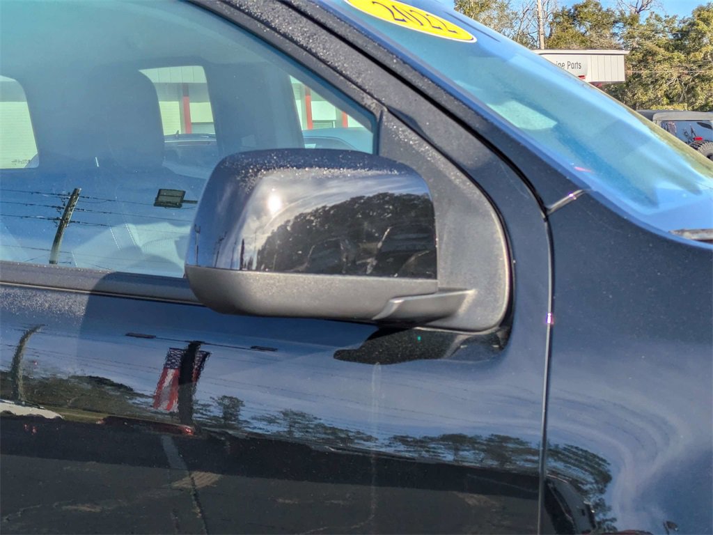 Used 2022 Chevrolet Colorado LT w/ Fleet Safety Package image 12