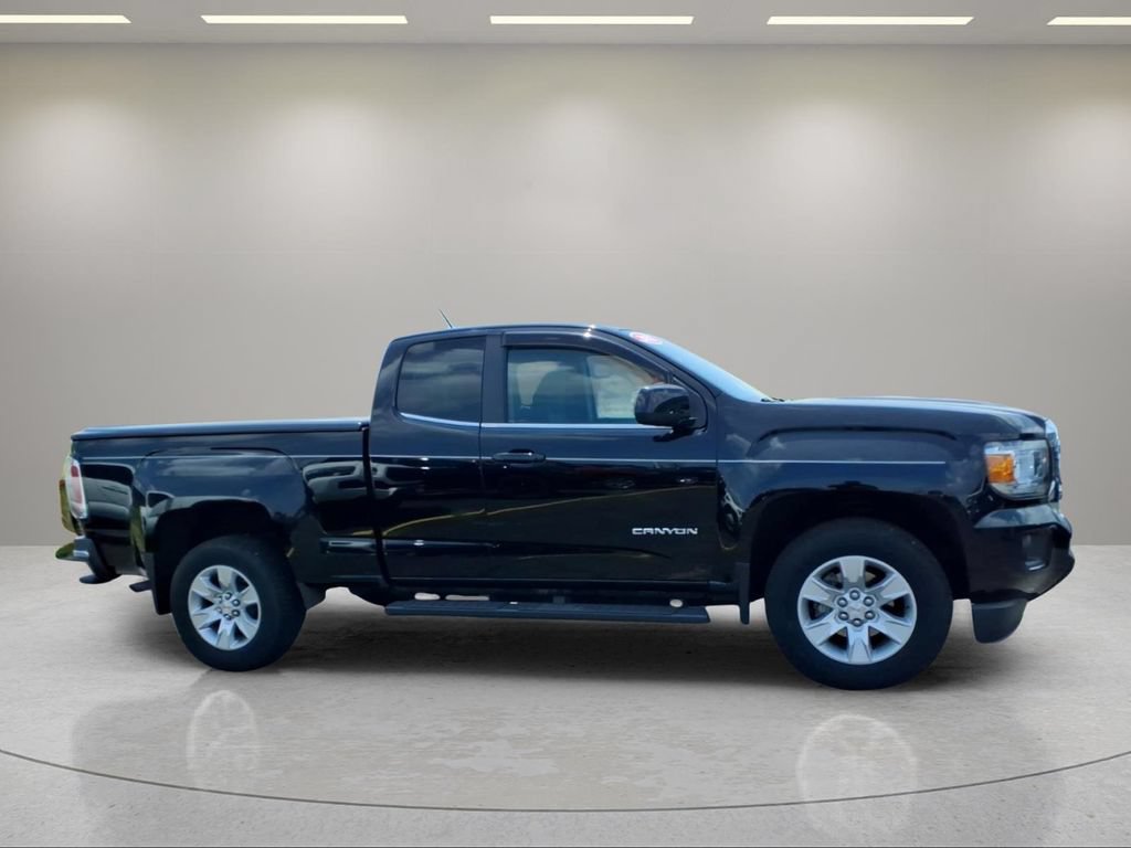 Used 2016 GMC Canyon SLE RWD image 2