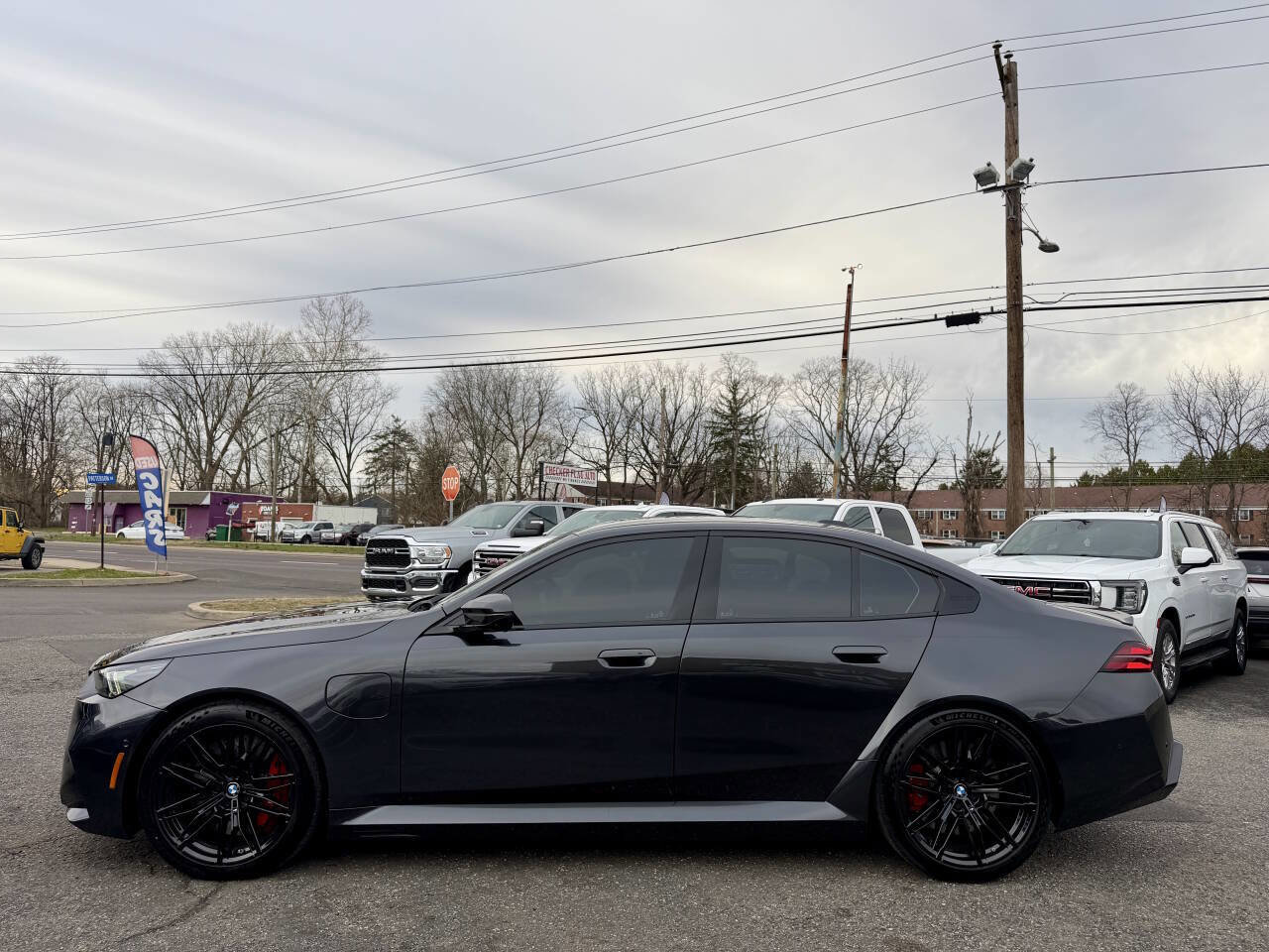 Used 2026 BMW M5 w/ Carbon Package image 4