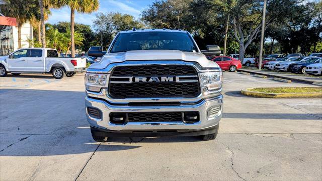 Used 2022 RAM 3500 Tradesman w/ Chrome Appearance Group image 11